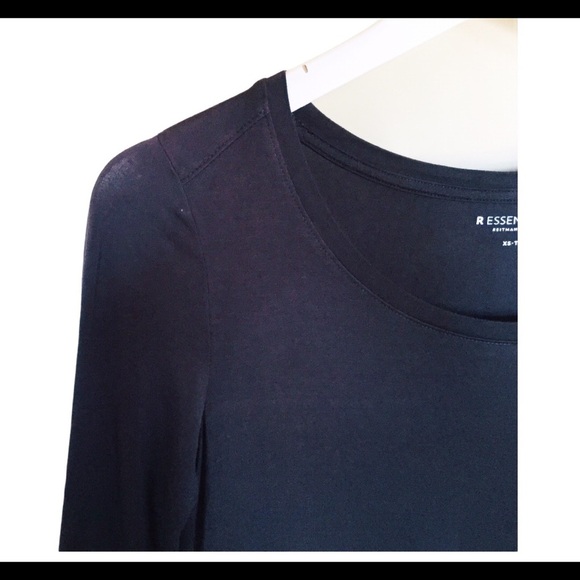 REITMANS R Essentials Scoop Neck Tee/Top With Long Sleeves Charcoal Grey Size XS - Picture 4 of 10